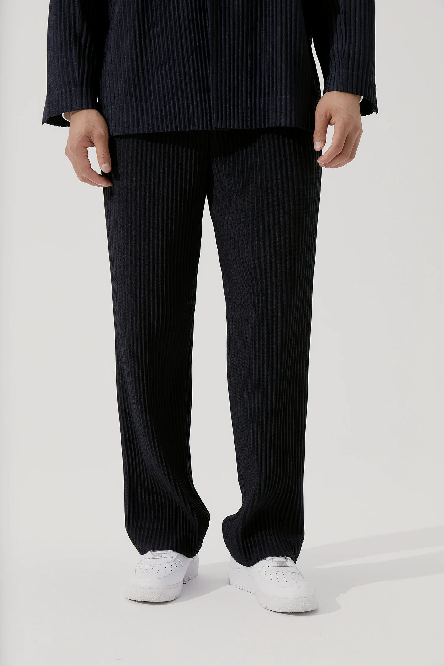 Japanese Pleated Pants Navy Blue S - VONVEX