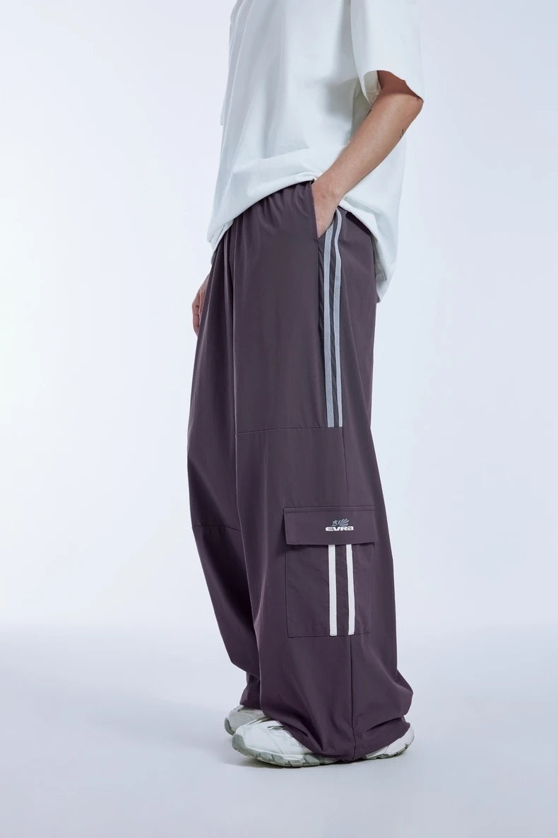 Retro Patchwork Wide-Leg Cargo Pants     - VONVEX