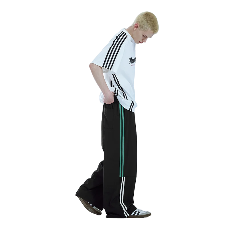 Retro Patchwork Wide-Leg Cargo Pants     - VONVEX