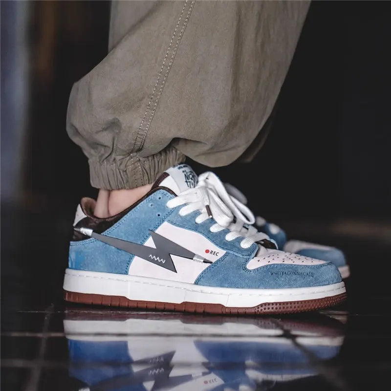 Thunder Bolt Edge Sneakers     - VONVEX
