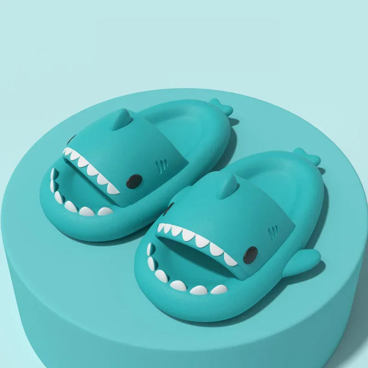 Shark Slippers  Green Adult Size 36-37  - VONVEX