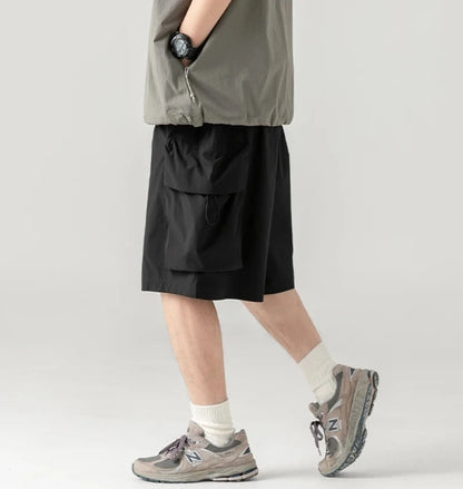 Casual Loose Knee Cargo Short     - VONVEX