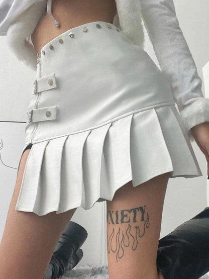 Retro Leather Pleated Skirt  White XS  - VONVEX