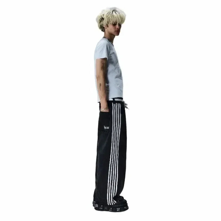 Y2K Black & White Striped Baggy Jeans     - VONVEX
