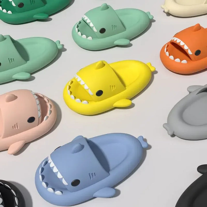 Shark Slippers     - VONVEX