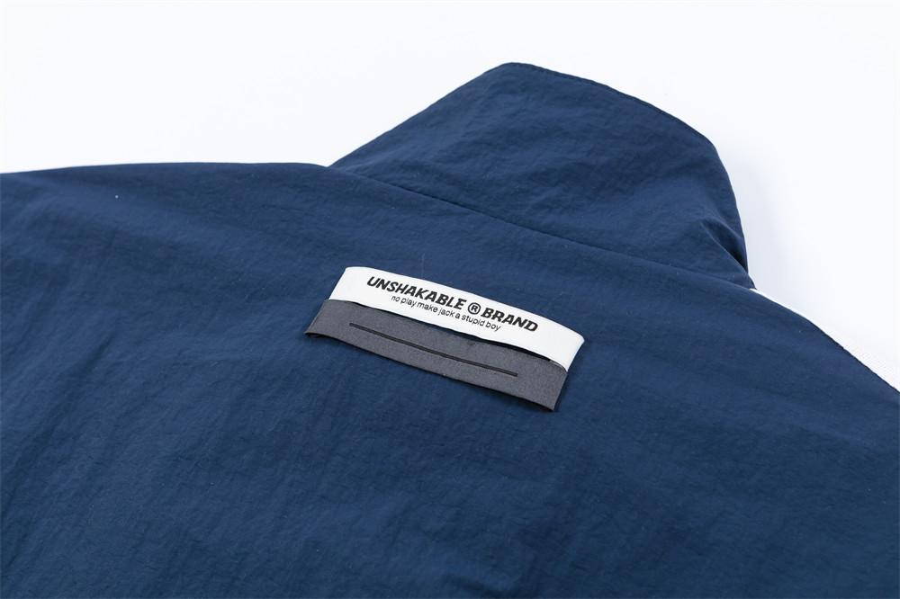 Hiking Waterproof Windbreaker Jacket     - VONVEX